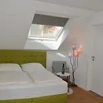 Zentral